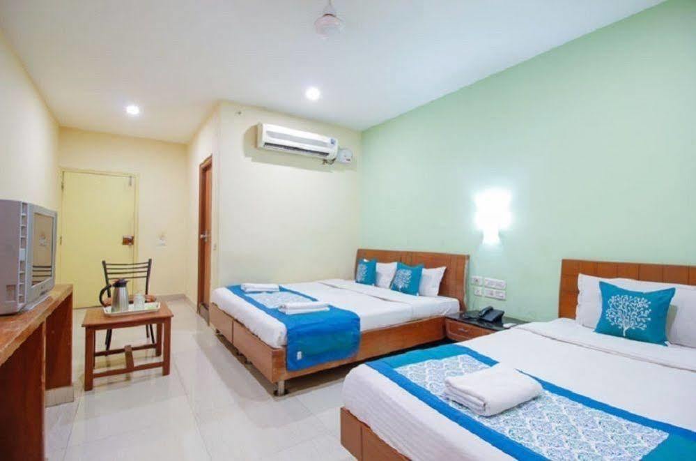 Hotel Imperial Classic Haiderabad Buitenkant foto
