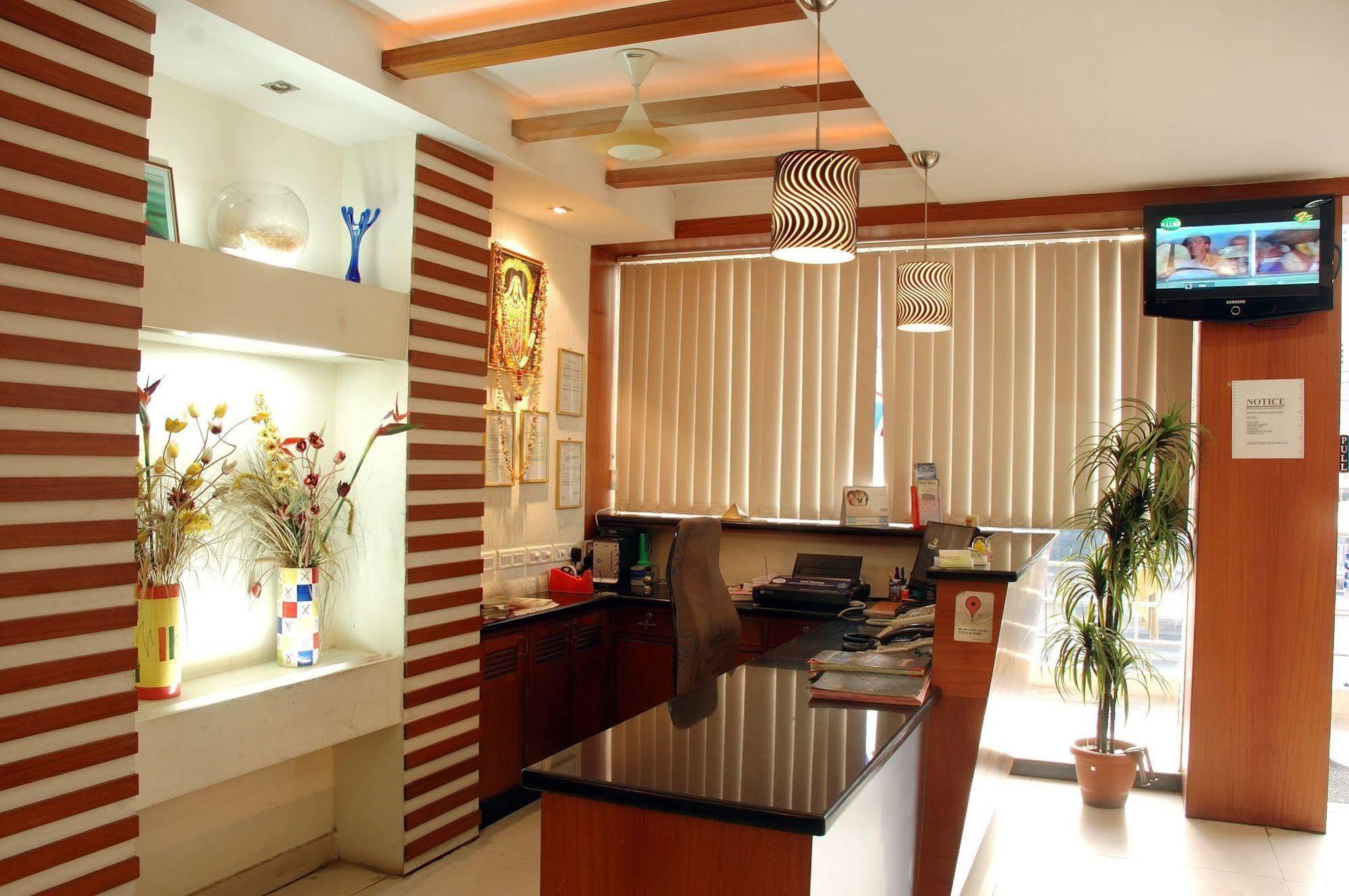 Hotel Imperial Classic Haiderabad Buitenkant foto